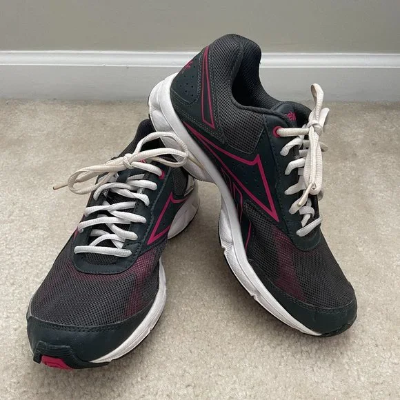 Reebok Shoes Reebok Simply Tone Smooth Fit Running Shoe Sz8